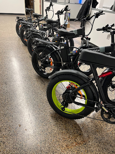 Moto-V Electric motor vehicle dealer in Bloomington Illinois