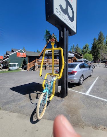 Getboards Big Bear Ski & Snowboards Bicycle rental service in Big Bear Lake,California