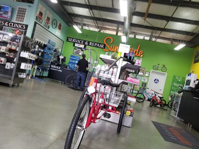 Trek Bicycle Fresno Sunnyside Bicycle
  store in Fresno,California