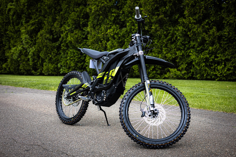 Strata Electric Powersports vehicle dealer in North Haven Connecticut