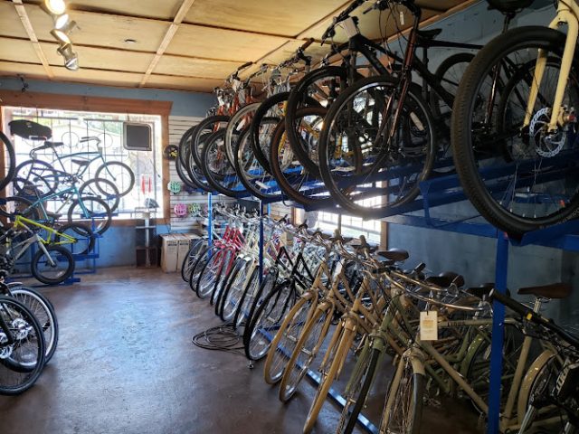 The Peddler Bike Shop - Hyde Park Bicycle
  store in Austin,Texas