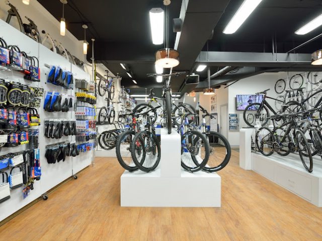 Giant Bicycles Toronto Bicycle store in Toronto Ontario