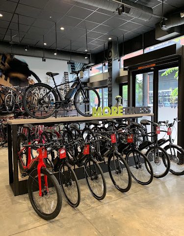 Trek Bicycle Chicago Wicker Park Bicycle store in Chicago,Illinois