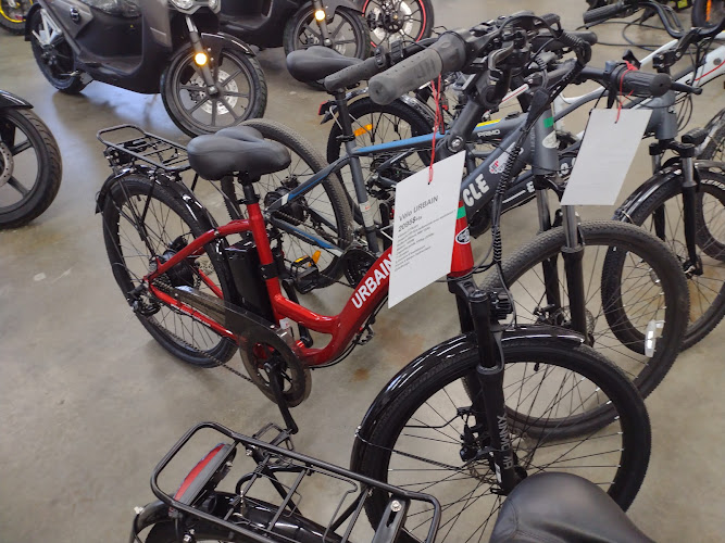 VFRévolution Concessionnaire de voiturettes de golf in Saint-Charles-Borromée Quebec