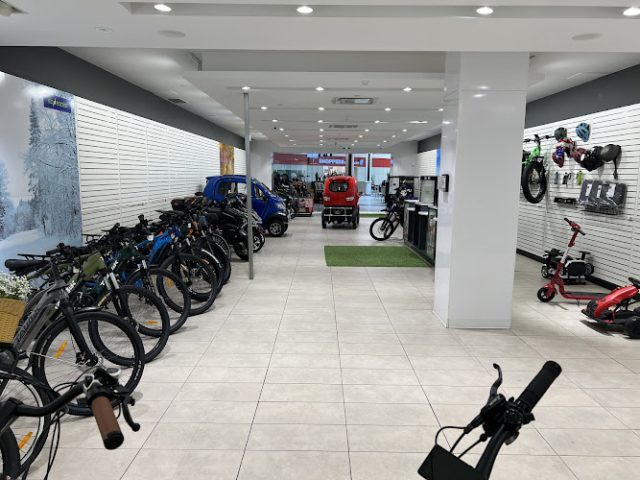 EZ RIDES Electric bicycle store in Hamilton Ontario