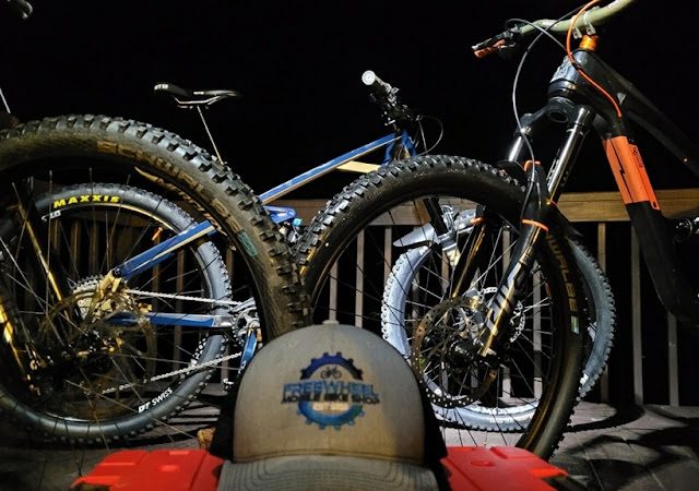 Freewheel Mobile Bike Shop and Ski Tuning
  Bicycle store in ,