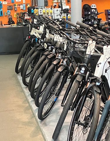 Cit-E Cycles Electric Bikes - Vancouver Bicycle store in Vancouver British Columbia