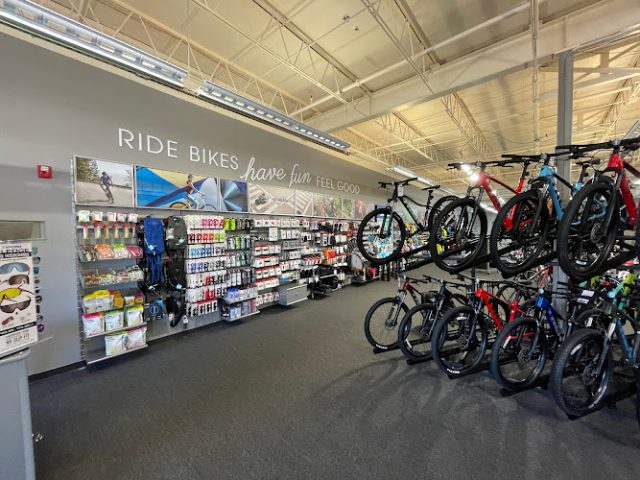 Trek Bicycle Broomfield Bicycle store in Broomfield,Colorado