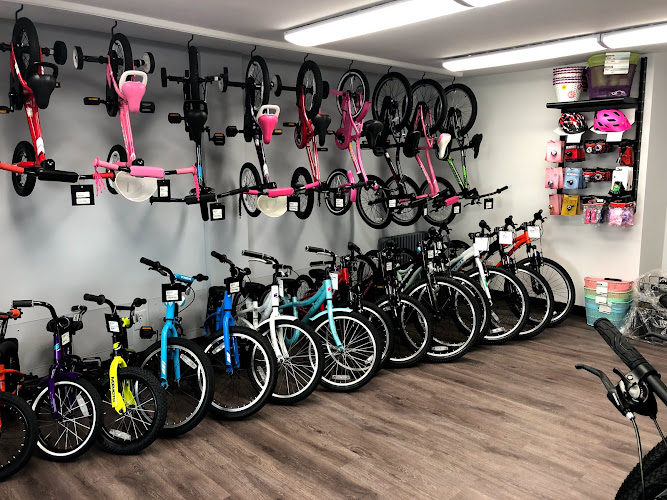 Trek Bicycle East Northport Bicycle store in East Northport New York