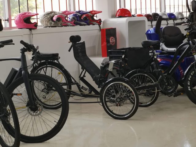 Daymak Electric bicycle store in East York Ontario