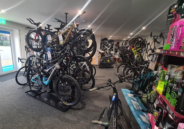 Performance Cycles Bicycle store in Cirencester
