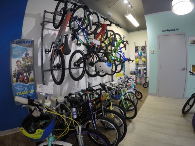 Giant Langley Bicycle store in Langley British Columbia