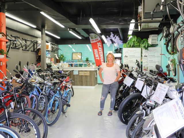Ride the Wind Ebikes Motor scooter dealer in Mount Albert Ontario