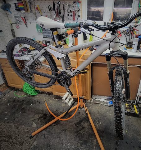 Indian Hills Bicycle Repair Bicycle repair shop in Indian Hills,Colorado