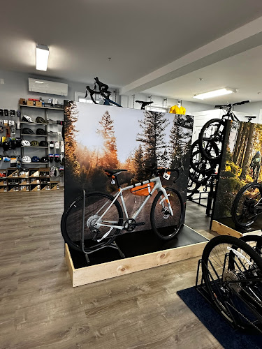 Munroe Velo Bike Shop Bicycle store in Topsfield Massachusetts