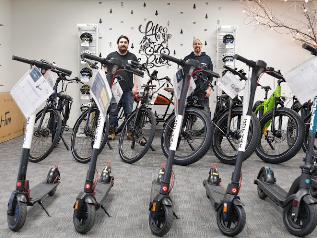 PACE- Electrify your leisure Magasin de vélos électriques in Ottawa Ontario