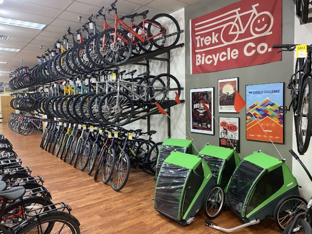 Trek Bicycle Walled Lake Bicycle store in Walled Lake,Michigan