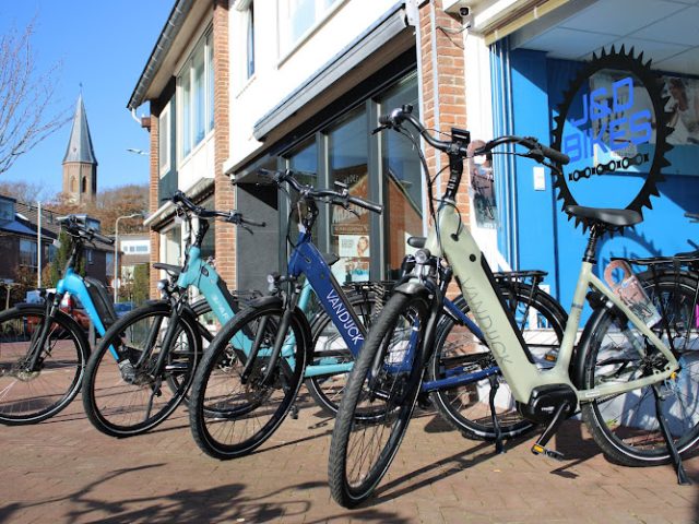 J&D Bikes Fietsenwinkel in Vogelenzang