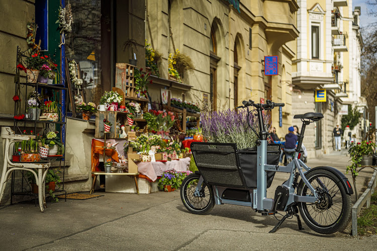 Joyvel Mobility B.V. Winkel voor elektrische fietsen in Huizen