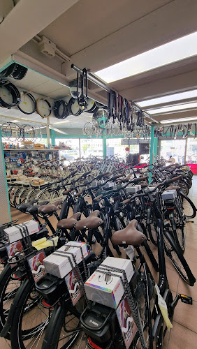 Novel bike center Electric bicycle store in Amsterdam
