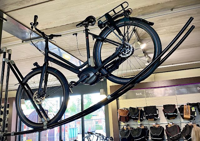 Tweewielercentrum De Drait Fietsenwinkel in Drachten